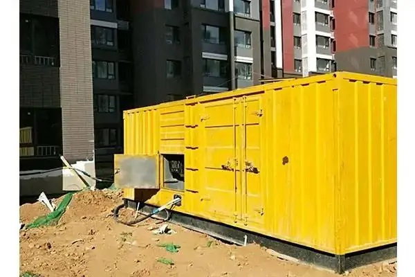 桥西发电机租赁中燃油压力过低会对发动机的哪些部件造成损坏？